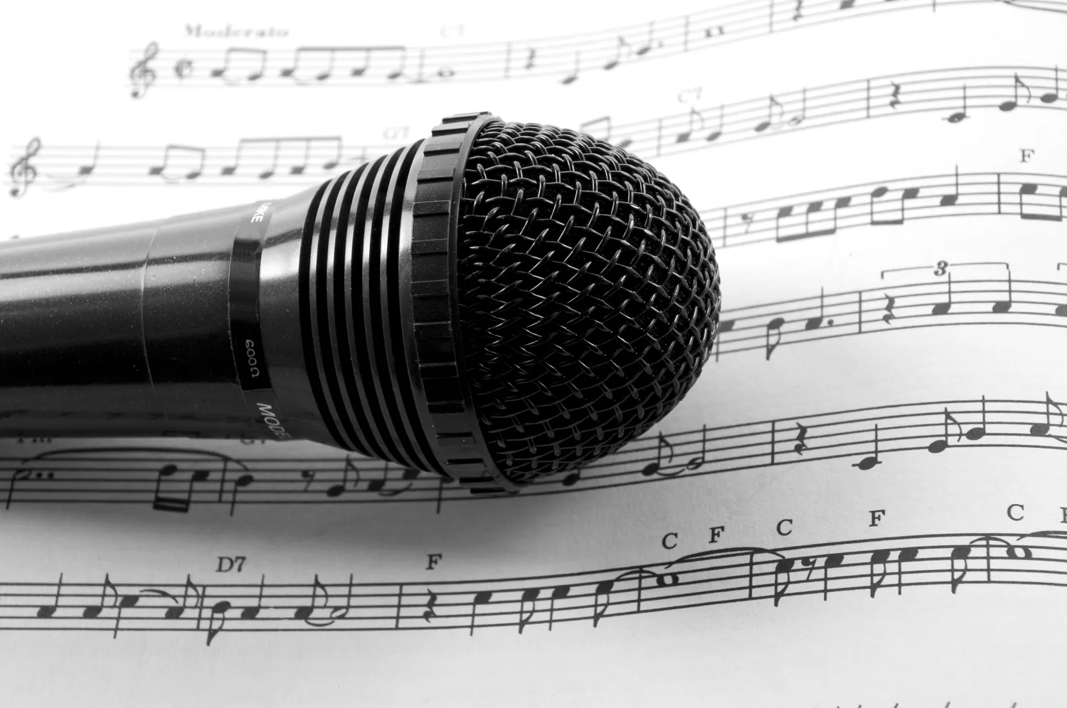 Jak ćwiczyć wokal?